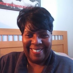 Meet your Posher, Catherine